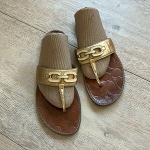 Sandal